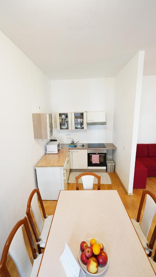 Cozynite Premium Apartment Hernals 1 Viena Exterior foto